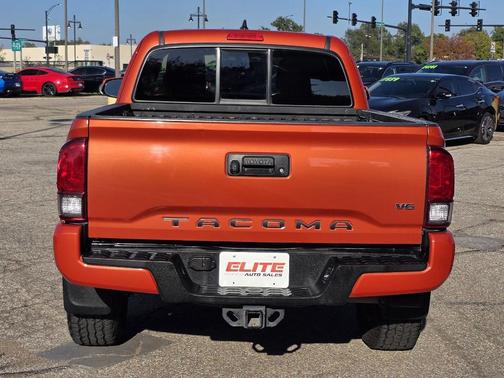 2016 Toyota Tacoma SR5