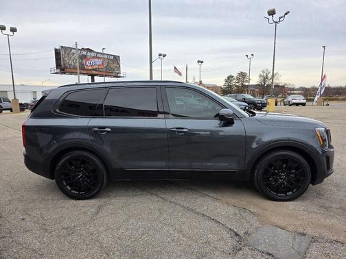 2022 Kia Telluride SX