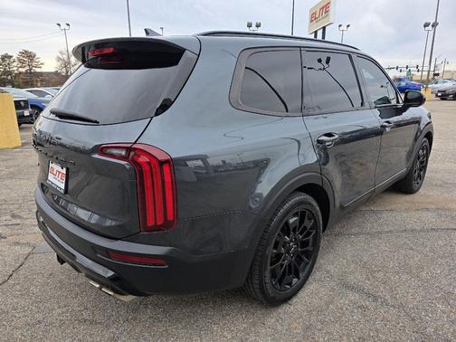 2022 Kia Telluride SX