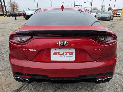 2018 Kia Stinger GT2