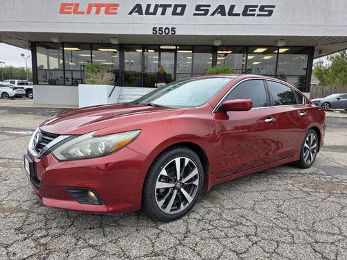 2016 Nissan Altima 2.5 SR