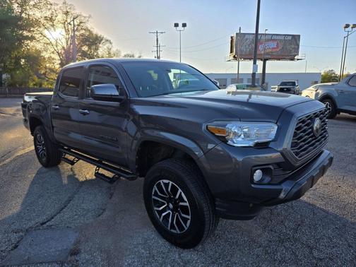 2020 Toyota Tacoma SR5