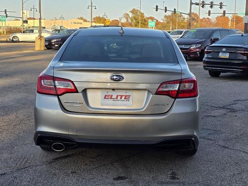2018 Subaru Legacy Premium