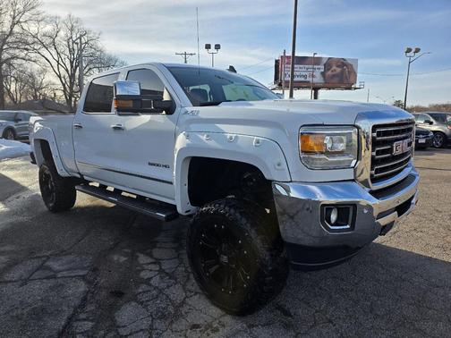 2017 GMC Sierra 2500 SLT