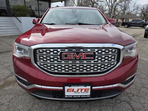 2019 GMC Acadia Denali