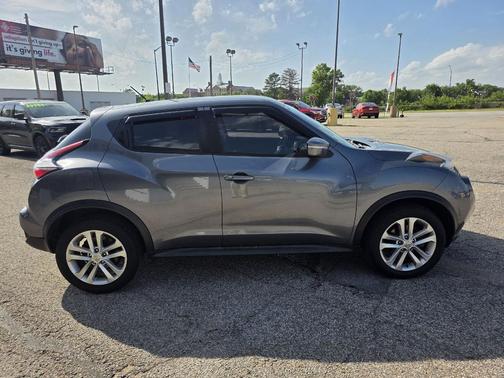 Gun Metallic 2017 Nissan Juke