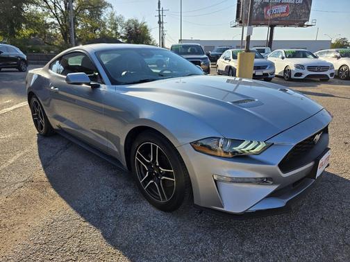 2023 Ford Mustang EcoBoost Premium