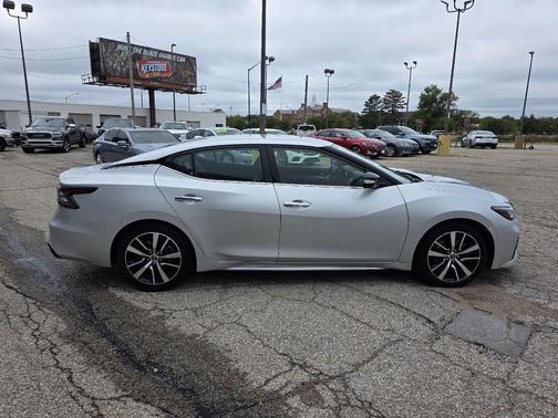 2021 Nissan Maxima 3.5 SV