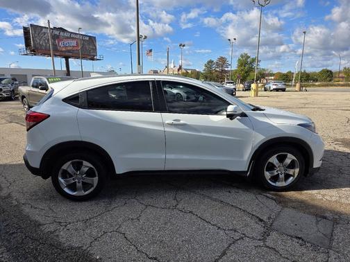2017 Honda HR-V EX-L w/Navigation