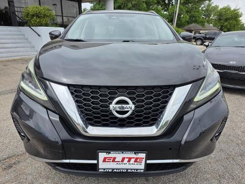 Magnetic Black Pearl 2021 Nissan Murano SV FWD