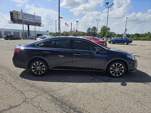 2016 Toyota Avalon XLE Plus