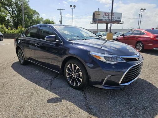 2016 Toyota Avalon XLE Plus