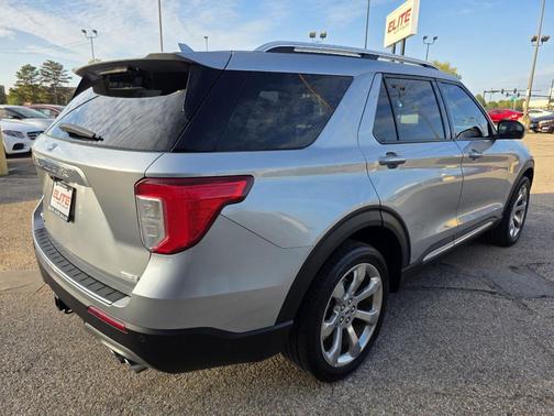 2020 Ford Explorer Platinum