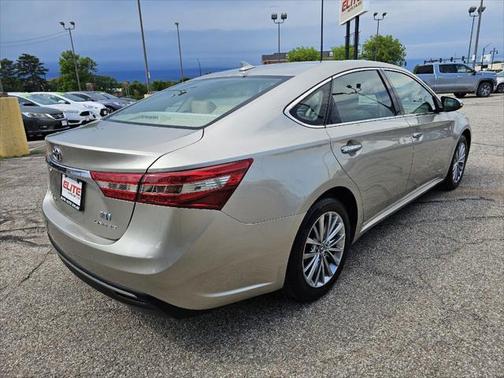 2016 Toyota Avalon Hybrid XLE Premium