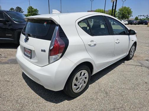 2016 Toyota Prius c Four