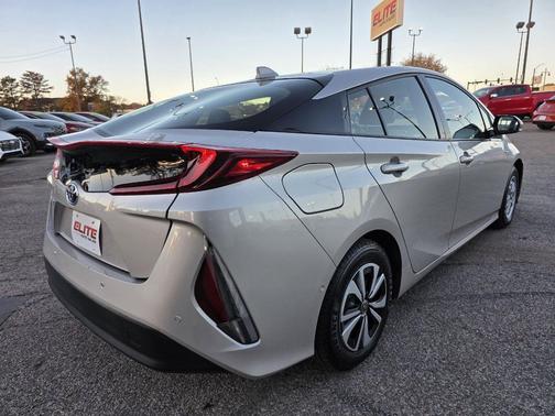 2017 Toyota Prius Prime Plus