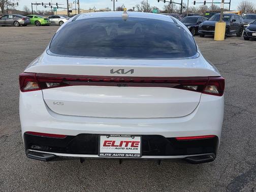 2023 Kia K5 LXS
