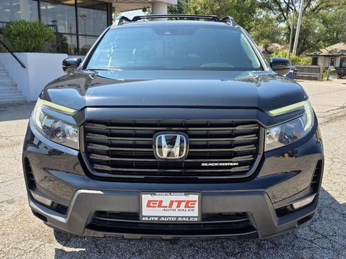 2023 Honda Ridgeline Black