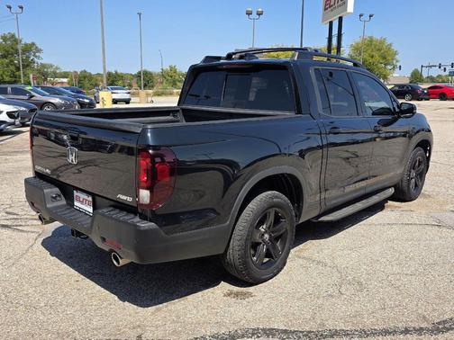 2023 Honda Ridgeline Black