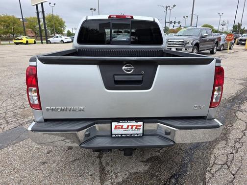 2017 Nissan Frontier SV