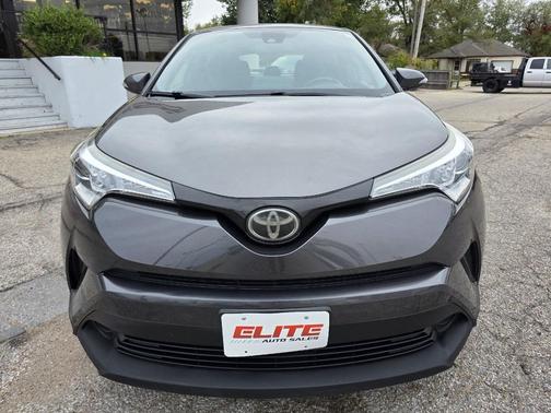 2019 Toyota C-HR XLE