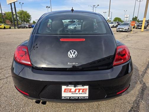 2016 Volkswagen Beetle 1.8T Wolfsburg Edition w/PZEV