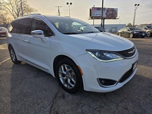 2018 Chrysler Pacifica Limited