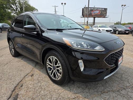 2021 Ford Escape SEL