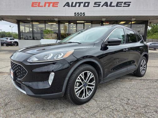 2021 Ford Escape SEL