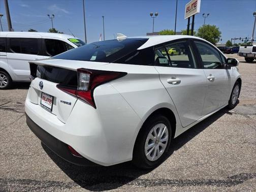2019 Toyota Prius L