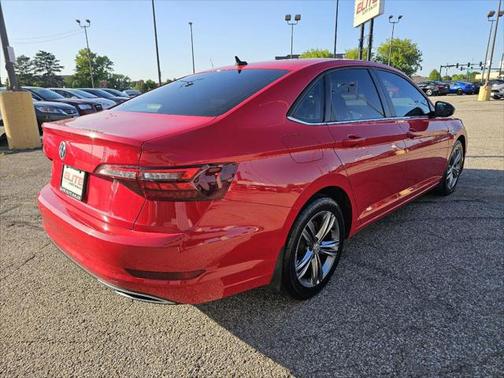 2020 Volkswagen Jetta 1.4T R-Line
