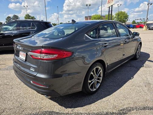 2020 Ford Fusion SEL