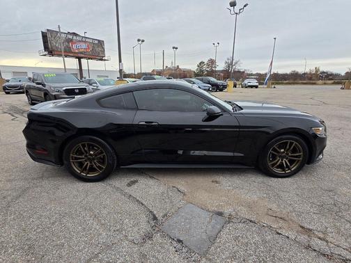 2015 Ford Mustang EcoBoost Premium