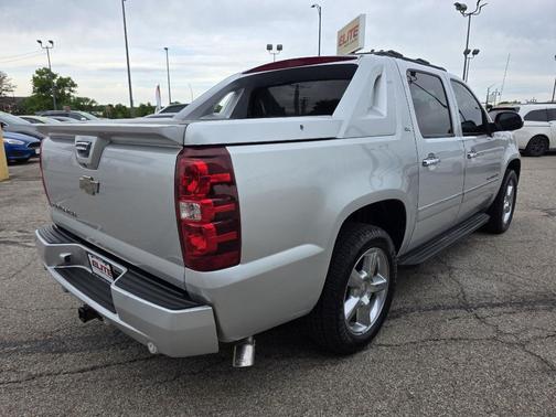 Silver Ice Metallic 2012 Chevrolet Avalanche 1500 LTZ
