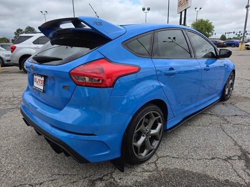2017 Ford Focus RS Base