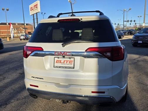 2019 GMC Acadia Denali