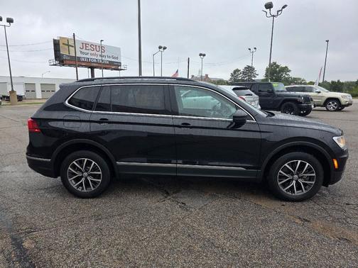 2020 Volkswagen Tiguan 2.0T SEL