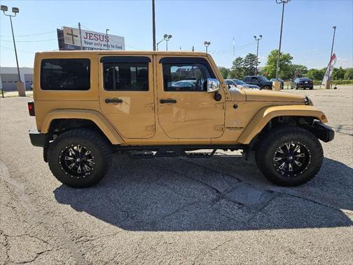 2013 Jeep Wrangler Unlimited Sahara