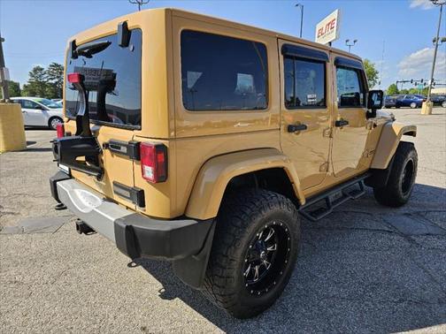 2013 Jeep Wrangler Unlimited Sahara