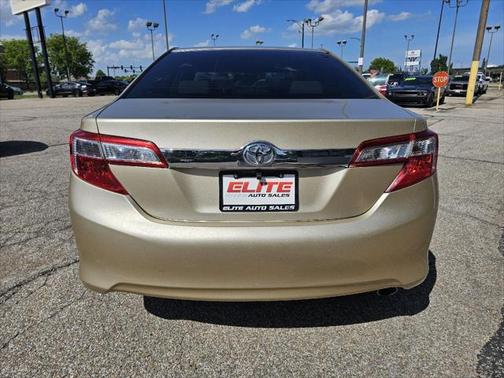 2012 Toyota Camry SE