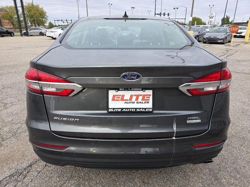 2020 Ford Fusion SEL