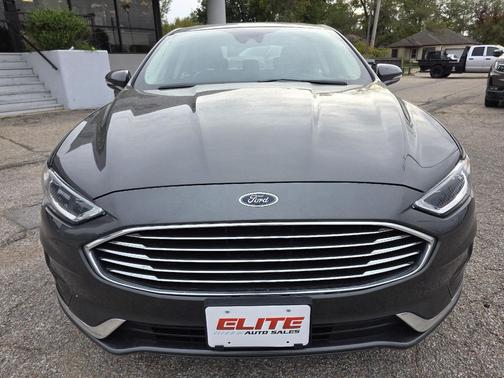 2020 Ford Fusion SEL