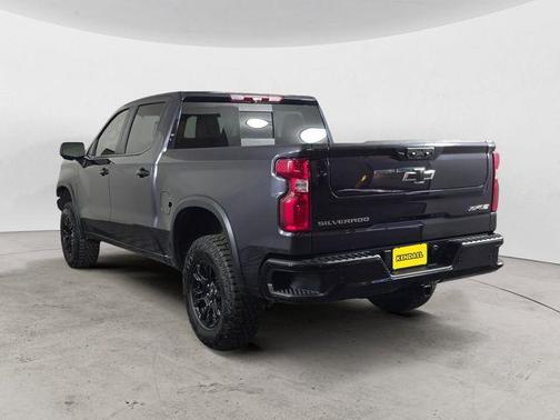 Dark Ash Metallic 2024 Chevrolet Silverado 1500 ZR2