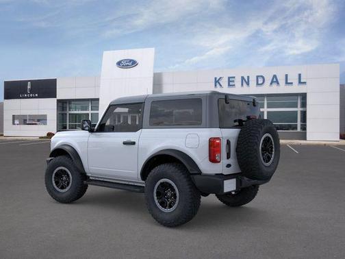 Oxford White 2026 Ford Bronco Base