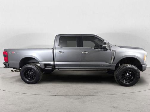 2023 Ford F-250 Platinum
