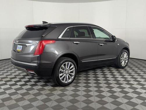2018 Cadillac XT5 Platinum