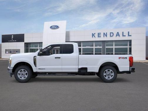 Oxford White 2026 Ford F-250 XLT