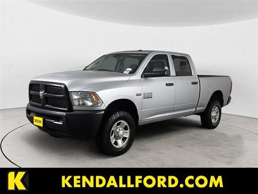 2017 RAM 2500 Tradesman Crew Cab 4x4 6'4' Box