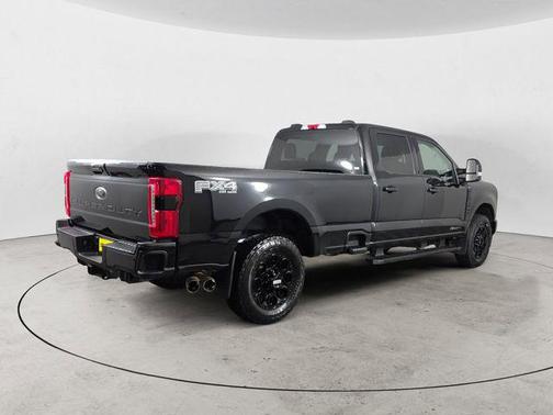 2025 Ford F-350 Lariat