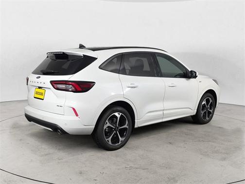 2025 Ford Escape ST-Line Elite